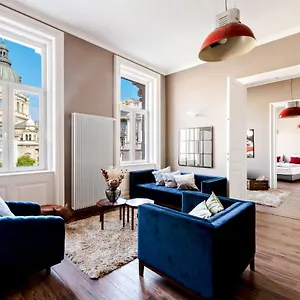 Venus - Italian Stylish Apartment