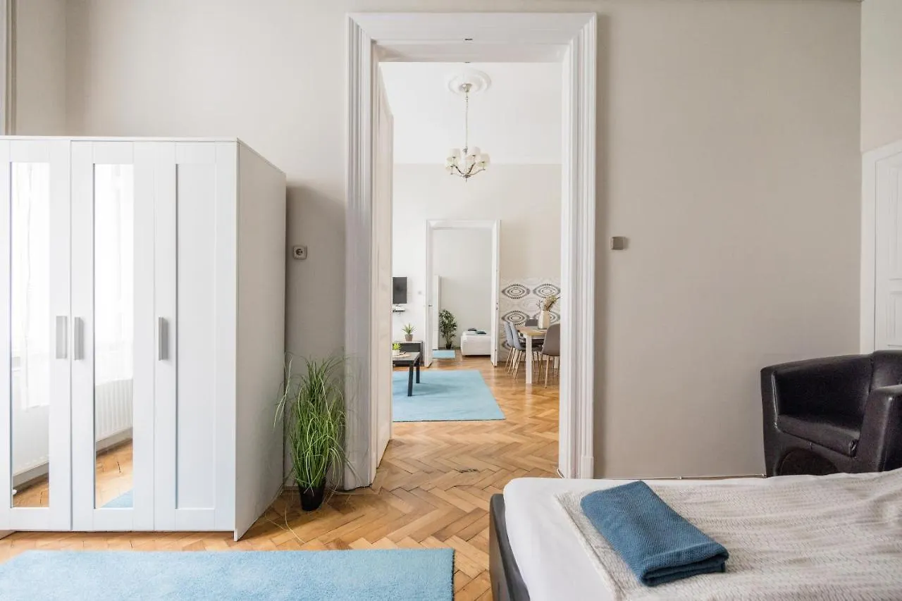 Elisabeth 52 Apartment Budapest